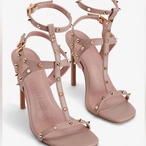 NWT Express Blush Pink T Strap Gold Studded Double Ankle Strap Heels Womens 10